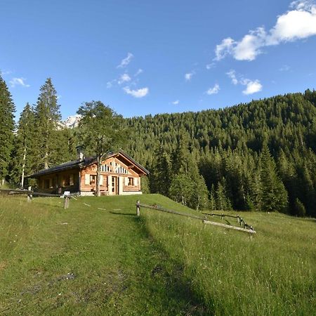 Chalet Brenta Dolomites Villa Madonna Exteriör bild