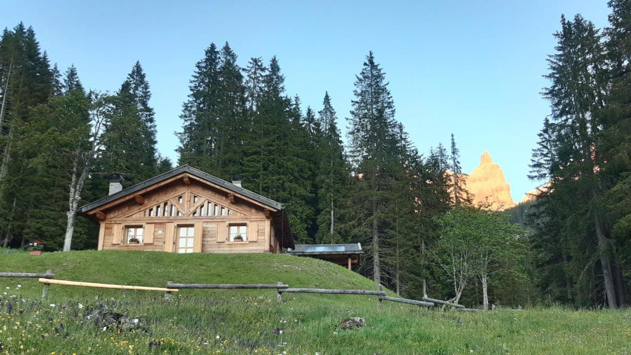 Chalet Brenta Dolomites Villa Madonna Exteriör bild