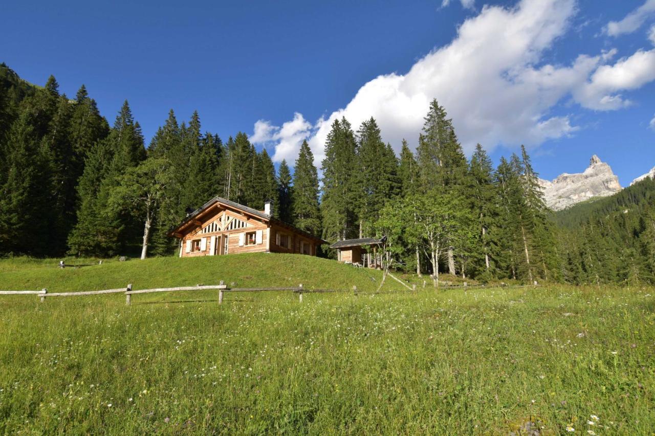 Chalet Brenta Dolomites Villa Madonna Exteriör bild