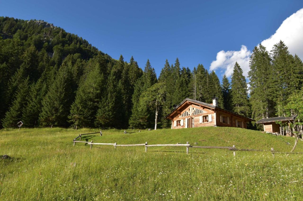 Chalet Brenta Dolomites Villa Madonna Exteriör bild