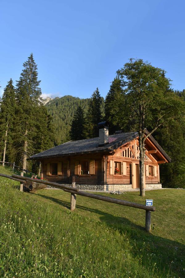 Chalet Brenta Dolomites Villa Madonna Exteriör bild